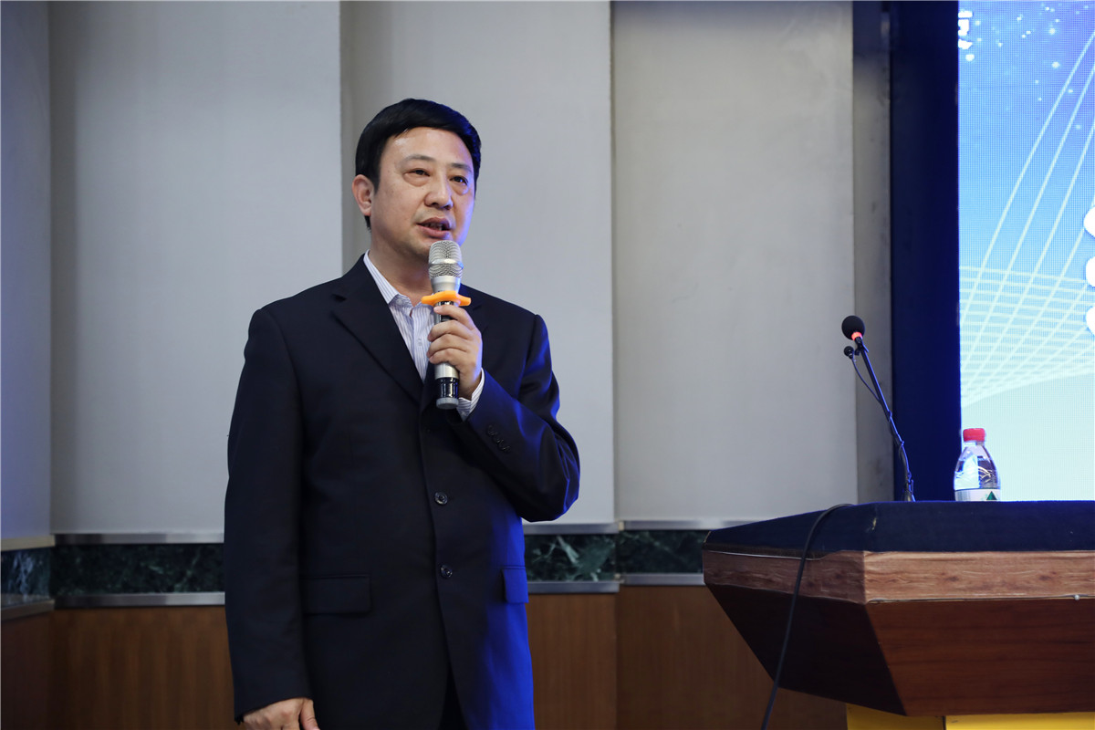 沈阳综合保税区经济发展部部长刘兰吉做报告
